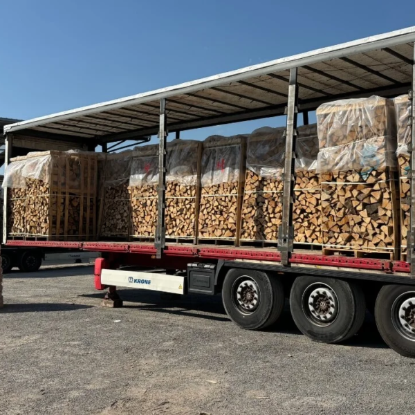 LKW-Ladung Eichenholz (48 RM) - 30/33-cm-Scheite - Der Dauerbrenner H1 G1